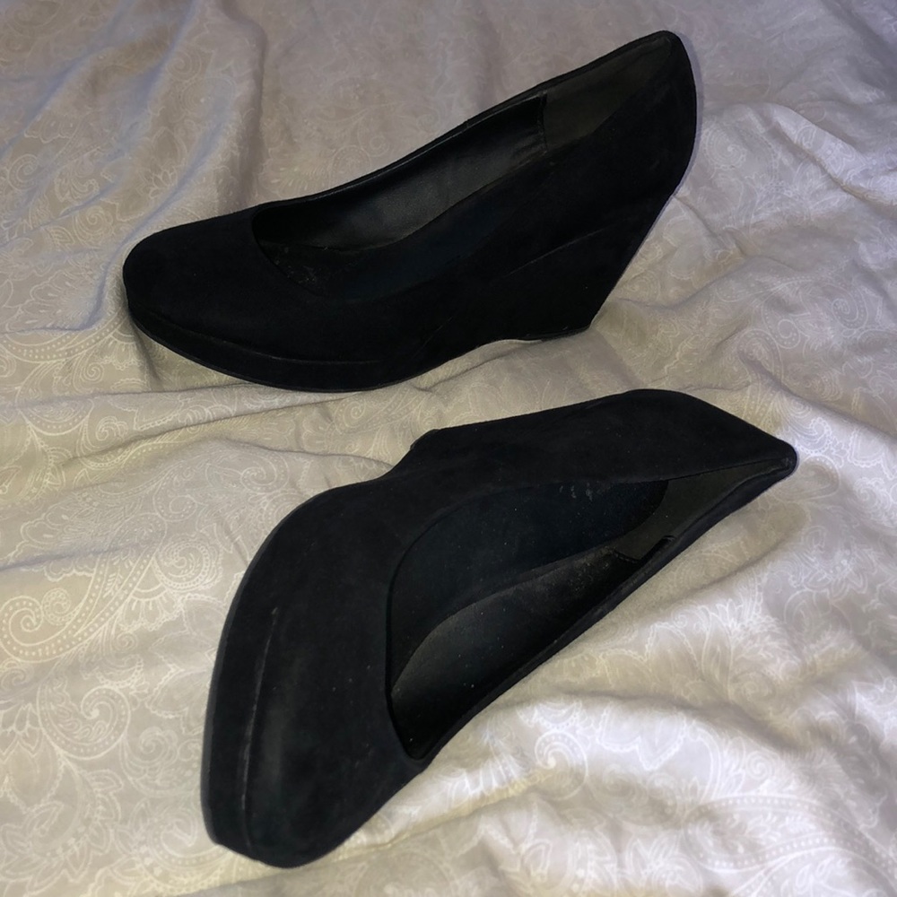 black heels